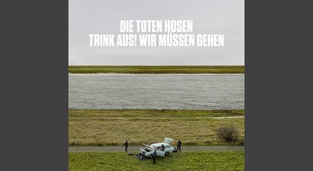 Hier Sind Die Hosen Lyrics In English Translation