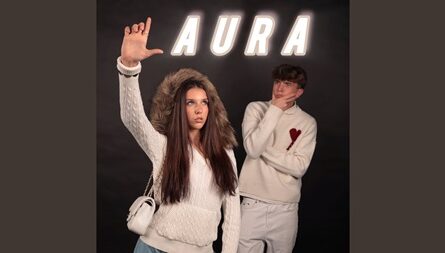 Aura Leni Woess Lyrics
