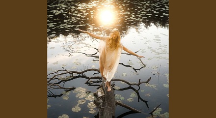 Mothers Love Conquers All Lyrics