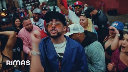 Titi Me Pregunto Lyrics English